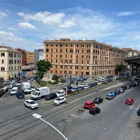 One Of One Experiences - Cinema 4* 罗马